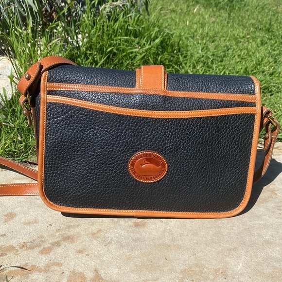 Dooney & Bourke Black and Brown Crossbody Bag with Classic Design - Picture 5 of 8
